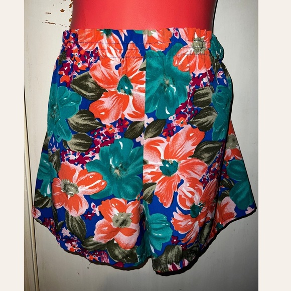 Victorias Secret Vintage gold label 1990's Hawaiian Floral pjs. - Picture 6 of 10